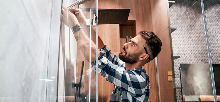 Replace Shower Doors with Frameless Bell Gardens