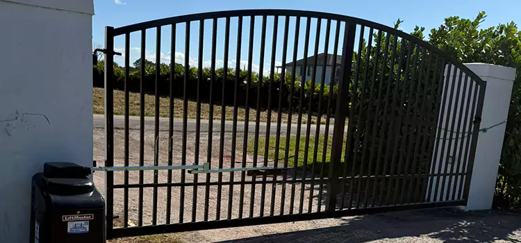Driveway Fence Repair Bell Gardens